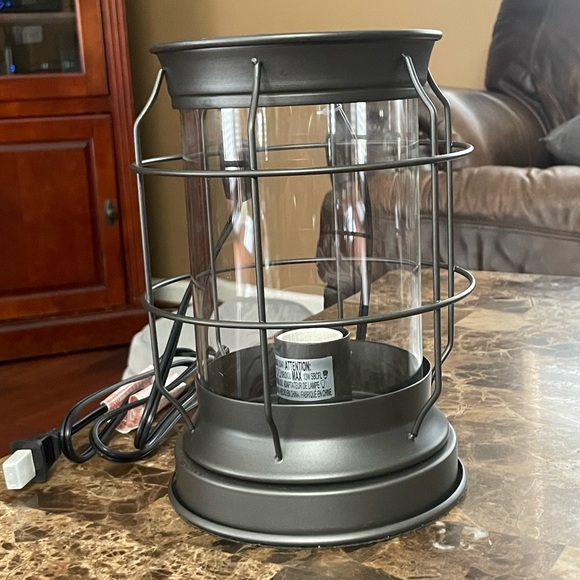 Better Homes & Gardens Modern Bronze Metal & Glass Edison Lantern - Picture 7 of 15